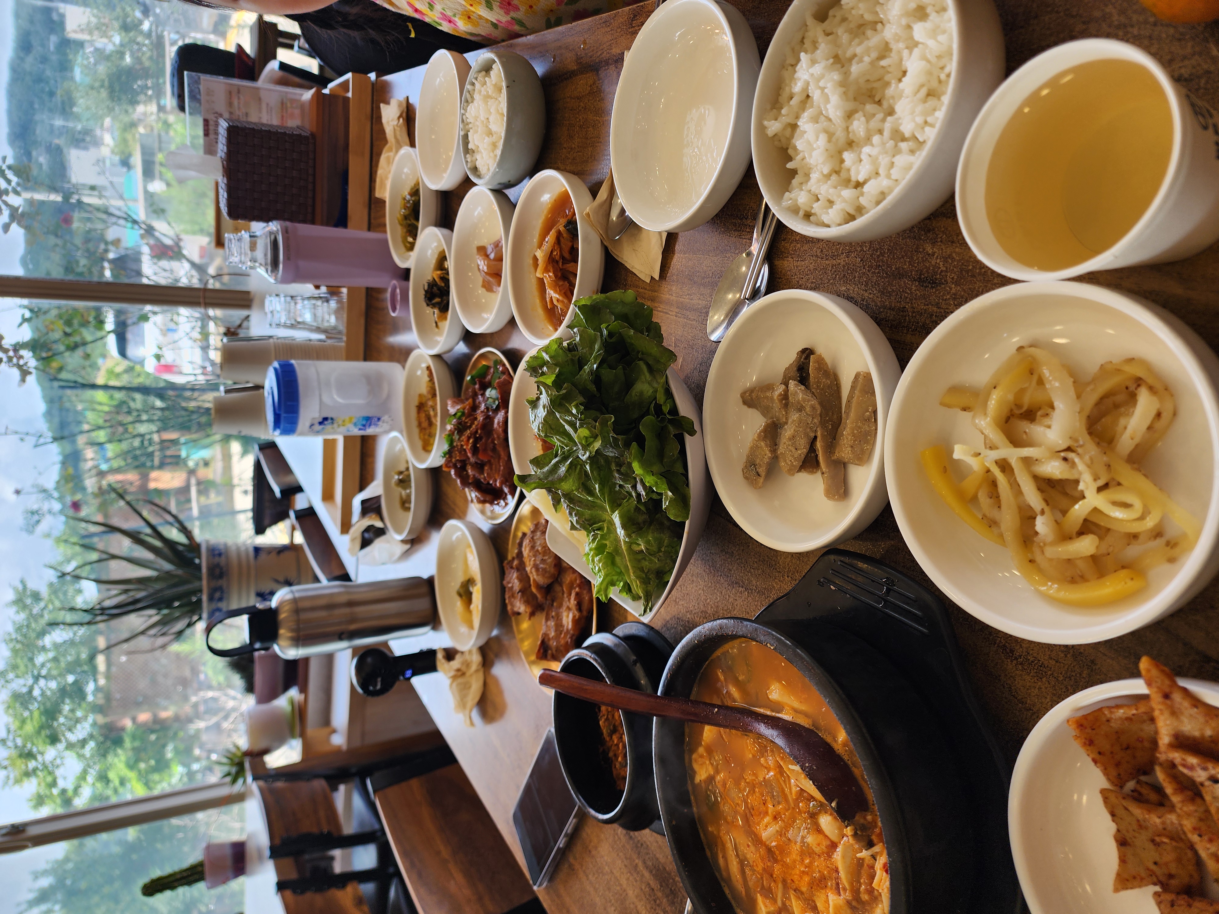 강화도 송월정 반찬 구성